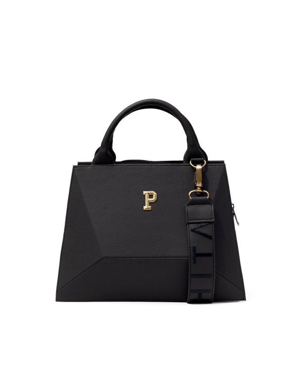 Cartera estructurada para mujer en PVC con bolsillo interno y correa ajustable.