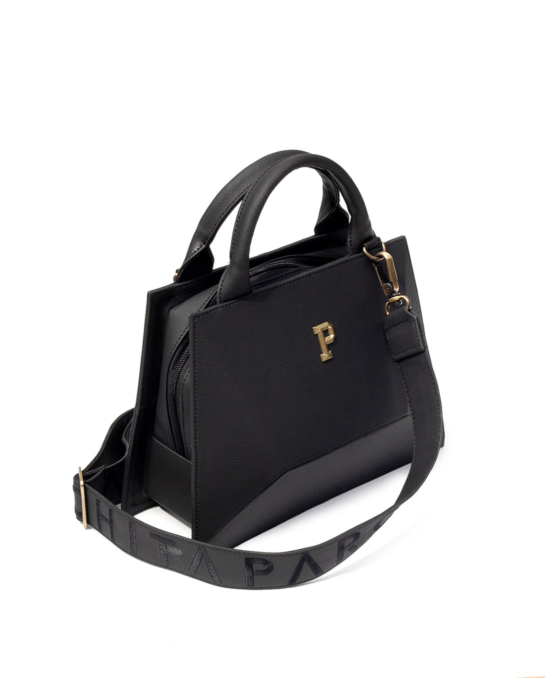 Cartera estructurada para mujer en PVC con bolsillo interno y correa ajustable.